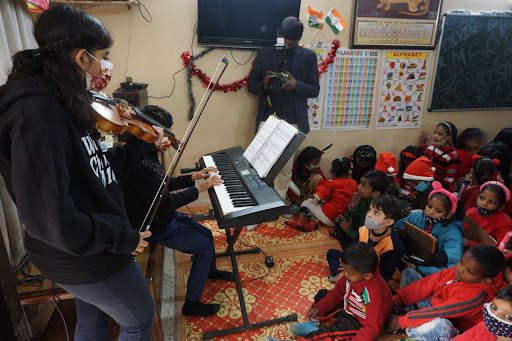 Live performance for school children